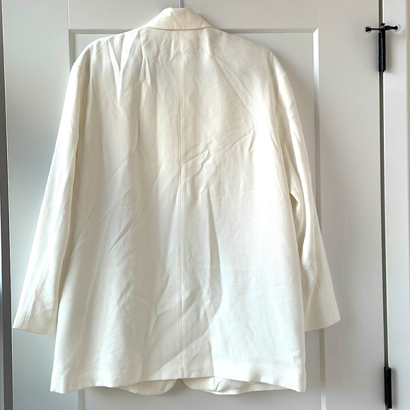 H&M White Blazer - Picture 5 of 5